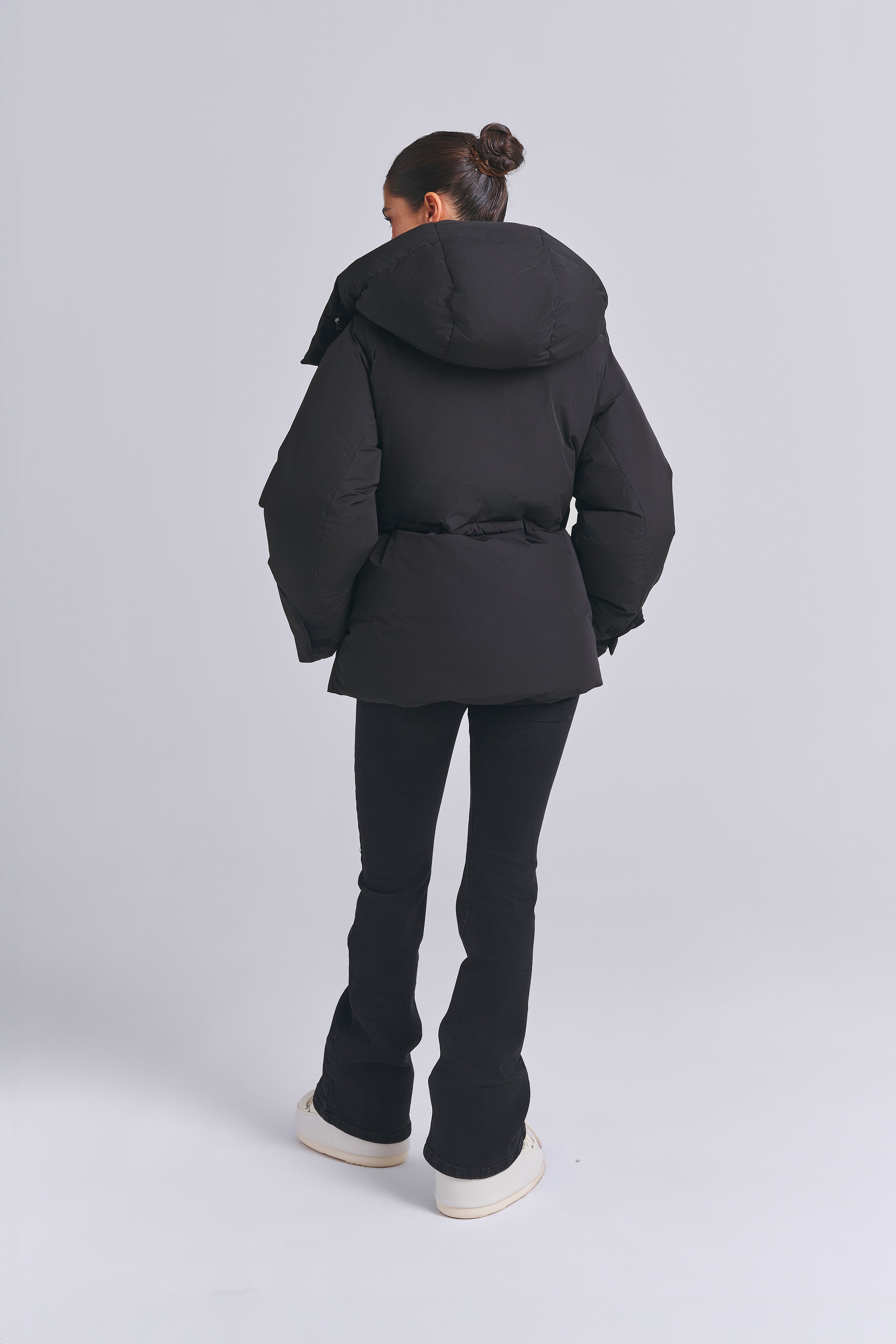 OVERSIZED PUFFERJACKE – WASSERABWEISEND
