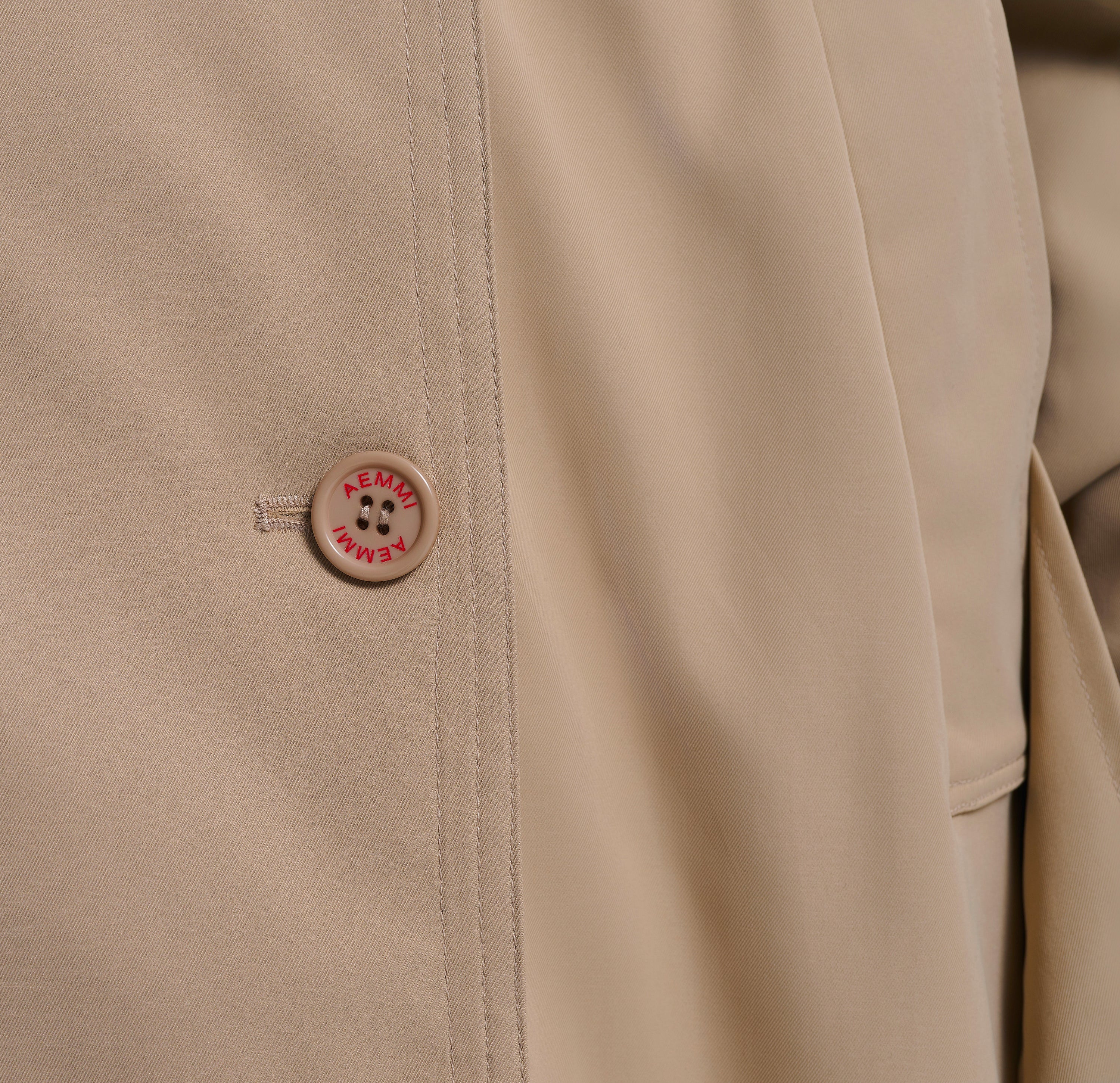 OVERSIZED TRENCHCOAT