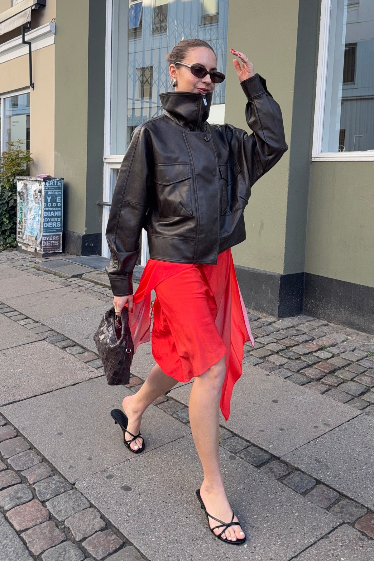 05 / OVERSIZED FAUX LEATHER JACKET